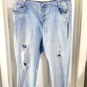 Rue 21 Boyfriend Jeans